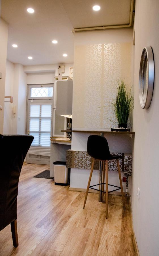 Molnar Apartment Cozy City Center Retreat For 2 Ac & Perfect Location! บูดาเปสต์ ภายนอก รูปภาพ